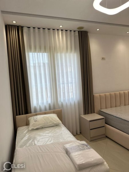 Tirane, jepet me qera Vile 1+1+Ballkon Kati 2, 70 m² 500 € (rruga jordan misja)