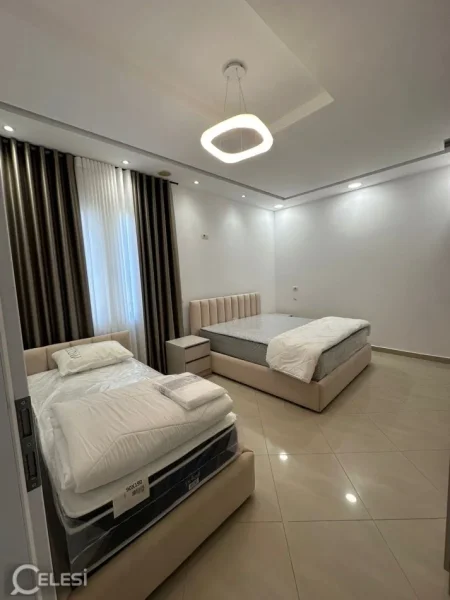 Tirane, jepet me qera Vile 1+1+Ballkon Kati 2, 70 m² 500 € (rruga jordan misja)