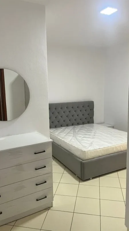 Tirane, jepet me qera apartament 2+1 Kati 9, 105 m² 500 € (ASTIR)