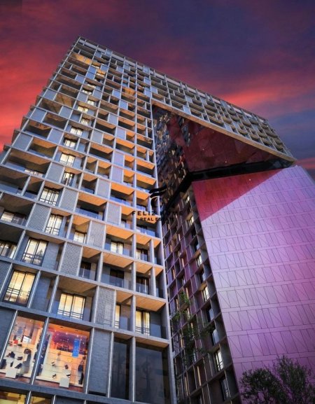 Tirane, shitet apartament 3+1 Kati 11, 155 m² 418.000 € (KOMUNA E PARISIT)