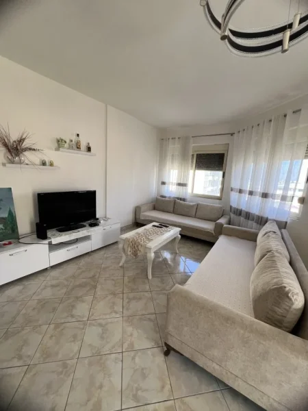 Durres, shitet apartament 2+1+Ballkon Kati 6, 97 m² 160.000 € 