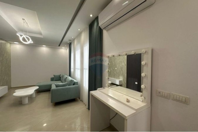 Tirane, jepet me qera apartament 1+1 Kati 2, 70 m² 500 € (Don Bosko)