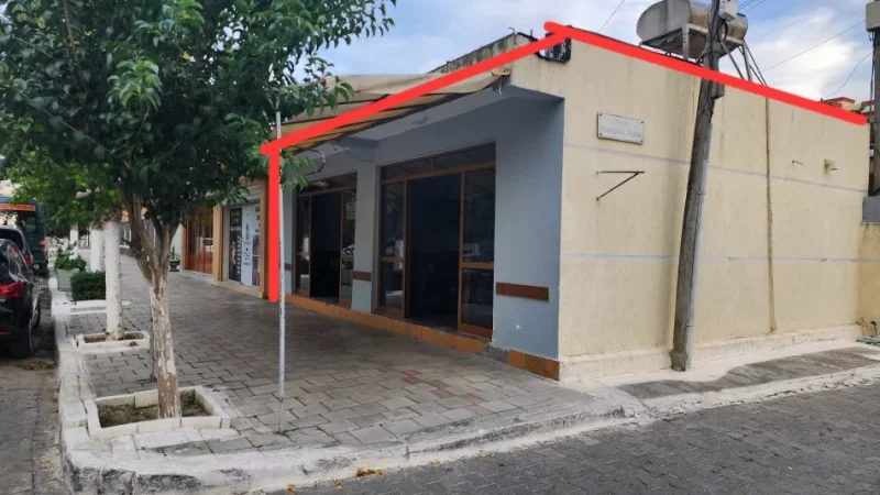 Lushnje, shitet dyqan Kati 0, 433 m² (Marin Barleti)