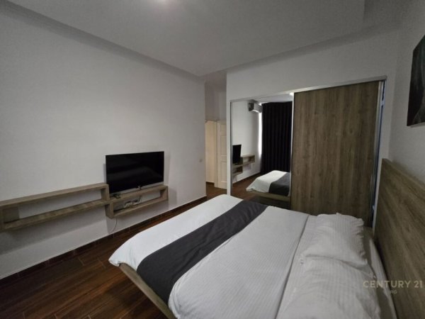Tirane, jap me qera apartament 1+1 , 58 m² 600 € (Liqeni i Tiranës)