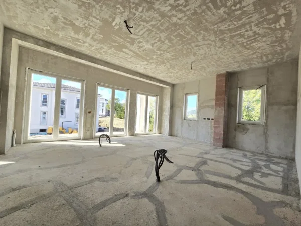 Tirane, shitet 3 Katshe Kati 3, 476 m² 1.300.000 € (Rezidenca Rolling Hills 2, Prane TEG-ut)