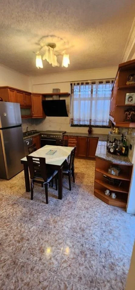 Durres, shitet apartament 2+1+Ballkon Kati 5, 102 m² 123.000 € (KALI TROJES DURRES!)