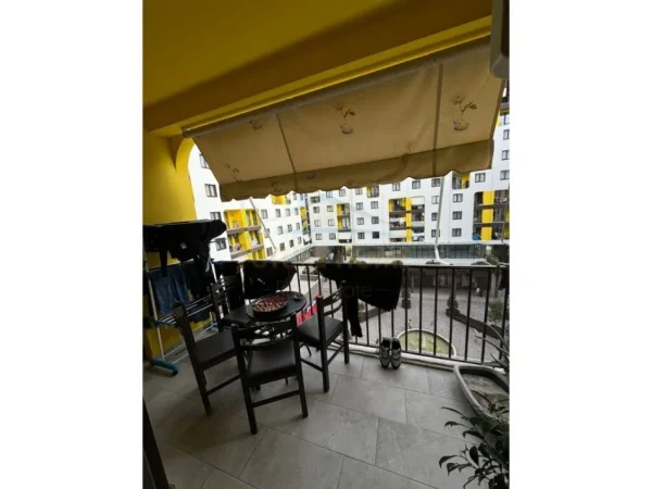 Tirane, shitet apartament Kati 3, 140 m² 225.000 € (Yzberisht Kompleksi Grand Galery.)