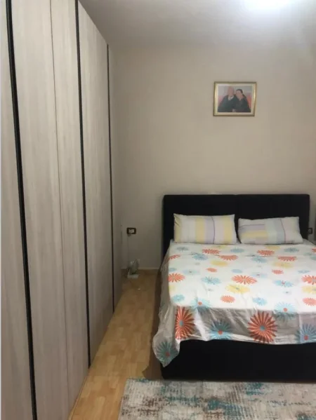 Tirane, shitet shtepi 2 Katshe , 205 m² 220.000 € (Rruga "5 Maji", mbrapa Concord Center)