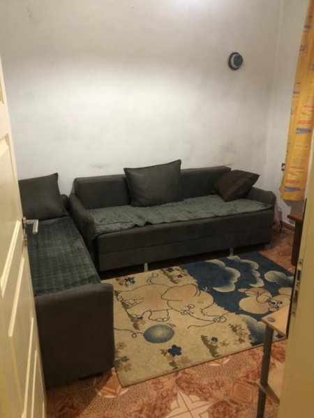 Tirane, shitet shtepi 2 Katshe , 205 m² 220.000 € (Rruga "5 Maji", mbrapa Concord Center)