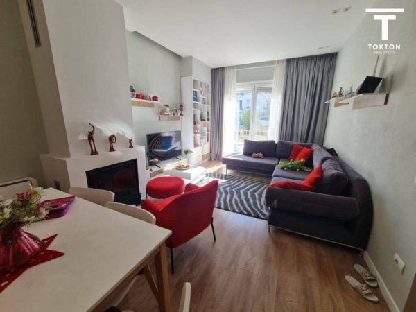 Tirane, jepet me qera apartament 3+1+Ballkon Kati 1, 125 m² 1.500 € (TEG, Tiranë, TT 346)