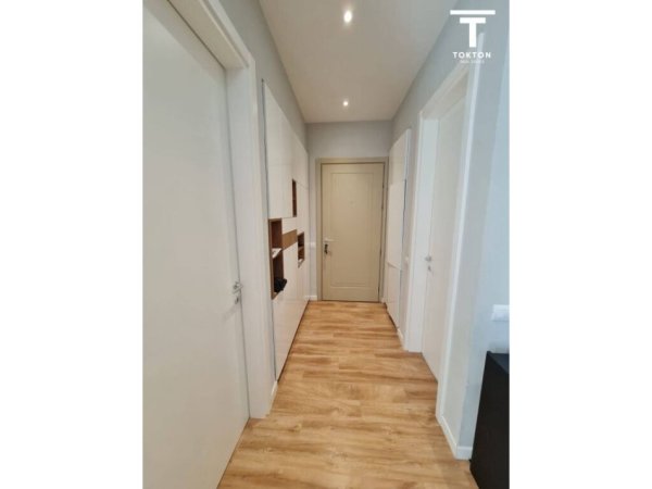 Tirane, jepet me qera apartament 3+1+Ballkon Kati 1, 125 m² 1.500 € (TEG, Tiranë, TT 346)