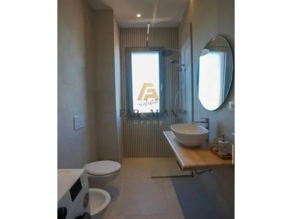 Tirane, shitet apartament 1+1 Kati 7, 65 m² 110.000 € (Rruga e Dibres, Kompleksi Orion)