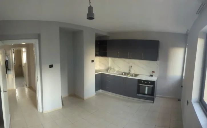Tirane, jepet me qera apartament 2+1 Kati 5, 70 m² 400 € (Rruga e Kavajes)