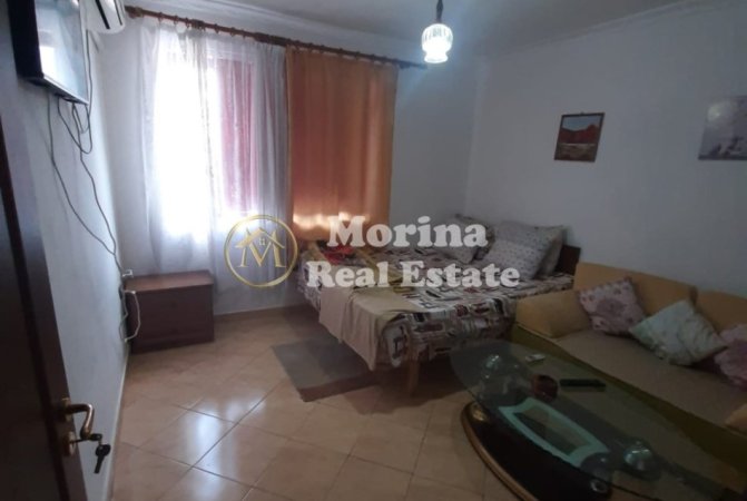 Tirane, jepet me qera apartament 1+1 Kati 3, 70 m² 500 € (Ali Baushi)