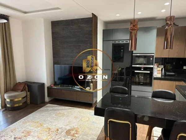 Apartament 2+1+2 për Qira tek Kompleksi Panorama!
