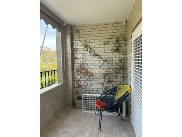 Tirane, shitet apartament 2+1 Kati 1, 117 m² 280.000 € (Hamdi Sina)