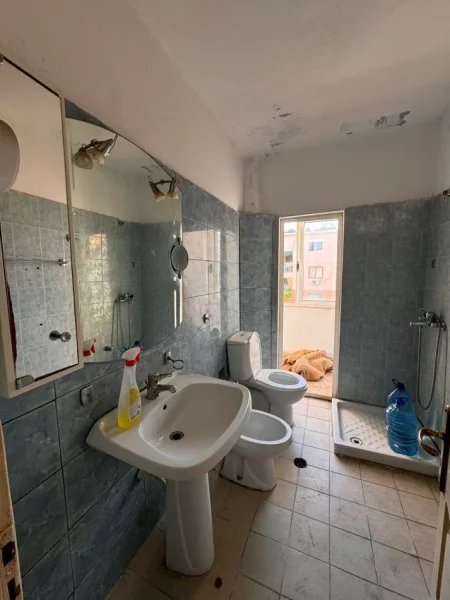 Durres, shitet apartament 1+1+Ballkon Kati 4, 60 m² 52.000 €