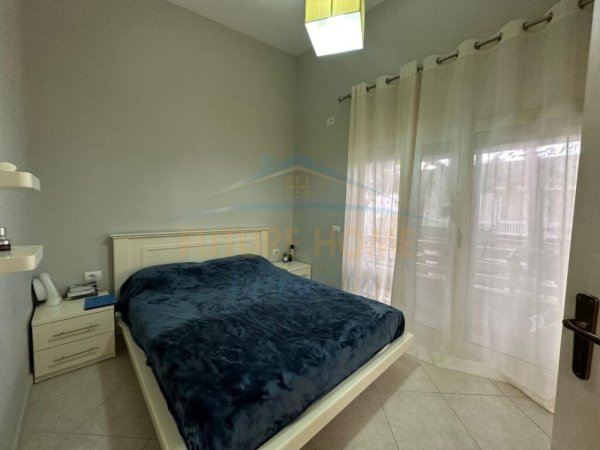 Durres, shitet Vile 2 Katshe , 191 m² 265.000 € (Kompleksi Lura 1, Gjiri I Lalëzit)