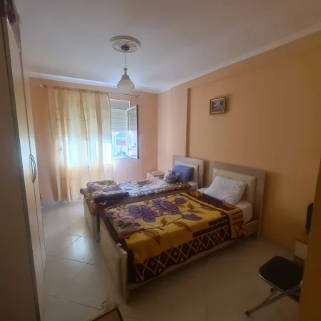 Tirane, shes apartament 2+1+Ballkon Kati 5, 120 m² 127000 € (Muhamed Deliu Dajt)