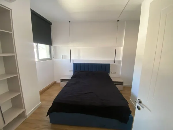 Tirane, jap me qera apartament 1+1 Kati 9, 65 m² 650 € (Rruga e Dibrës)