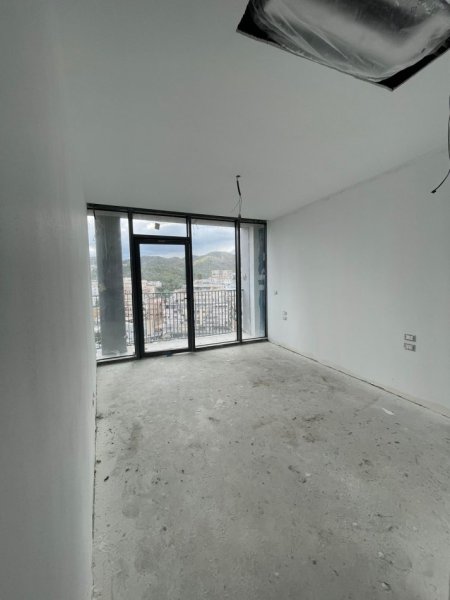 Tirane, shitet apartament 2+1 Kati 10, 126 m² 333.000 € (Lake View Residence)