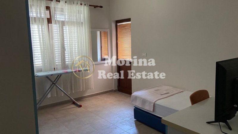 Tirane, jepet me qera shtepi 2+1 Kati 2, 120 m² 450 € (Oxhaku)