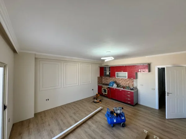 Tirane, shitet apartament 2+1+Ballkon , 104 m² 135.000 € (Vila L)