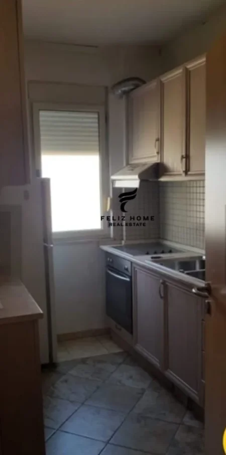 Tirane, jepet me qera apartament 2+1 Kati 5, 106 m² 700 € (BLLOKU)