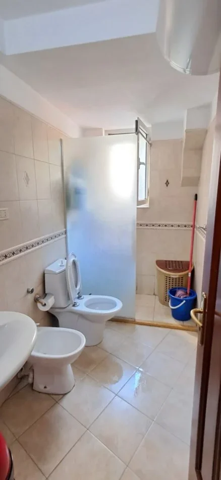 Tirane, shitet apartament 2+1+Ballkon Kati 2, 87 m² 230.000 € (BLLOK,SHESHI WILLSON)