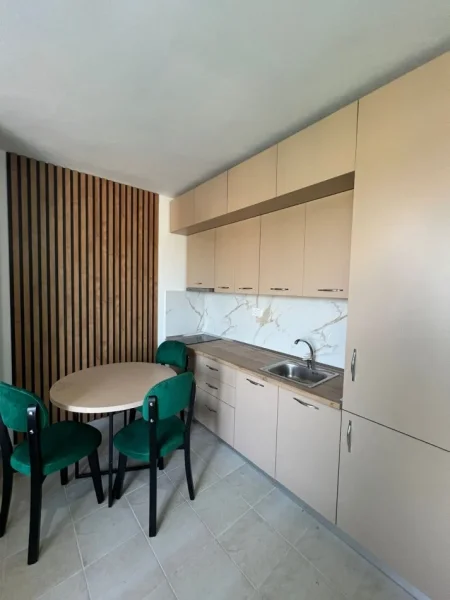 Durres, shitet garsonier Kati 6, 44 m² 51.000 € (SHKEMBI KAVAJES!)