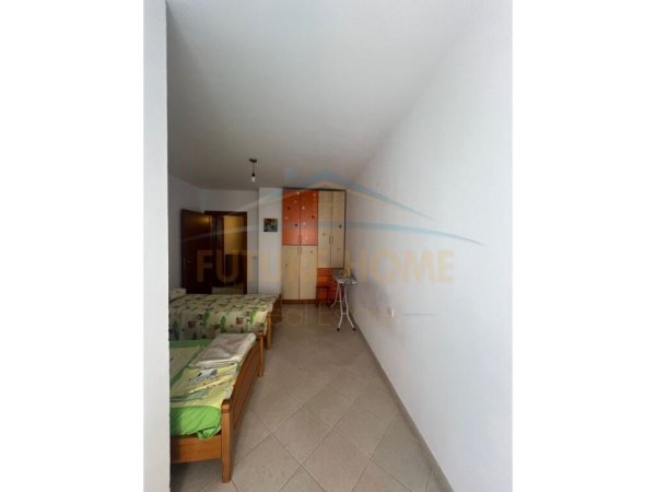 Tirane, jepet me qera apartament 2+1+Ballkon Kati 3, 112 m² 700 € (Don Bosco)