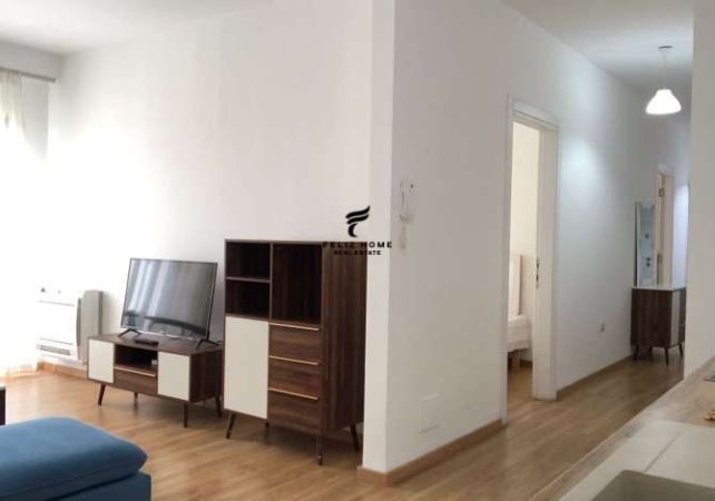 Tirane, jepet me qera apartament 2+1+Ballkon Kati 4, 93 m² 700 € (RRUGA JORDAN MISJA)