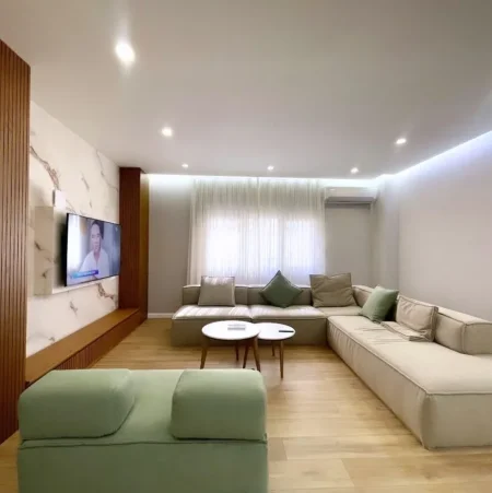 Tirane, shitet apartament 2+1 , 113 m² 350.000 € (Qender e Tiranes)