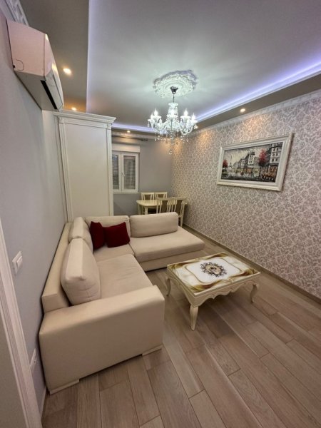 Tirane, shitet apartament 2+1 , 73 m² (Shkolla Cajupi)