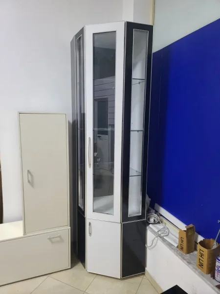 Tirane, shes Mobilje te Perdorura me cmime te arsyeshme 1.199 €