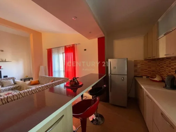 Tirane, jap me qera apartament 2+1+POST PARKIMI , 150 m² 600 € (Kodra e Diellit)