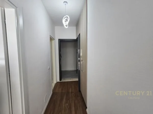Tirane, shitet apartament 1+1 Kati 6, 67 m² 115.000 € (Rruga 3 Deshmoret)