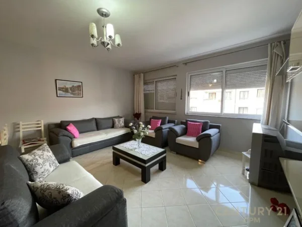 Tirane, shitet apartament 1+1+Ballkon Kati 7, 87.000 € (Rruga Denmeri)