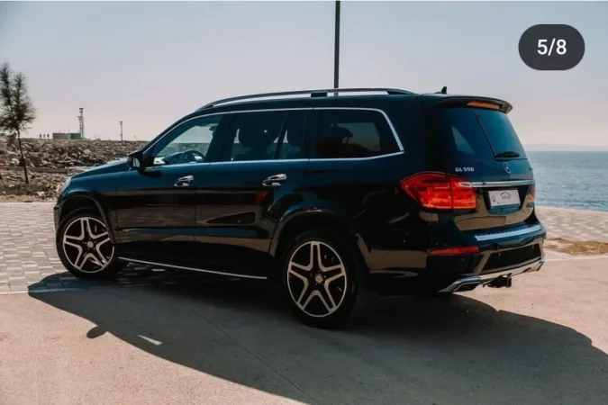 Durres, shitet makine Mercerdez Benz GL550 Benzin, e zeze automatik Klima 260.000 km 35.000 €