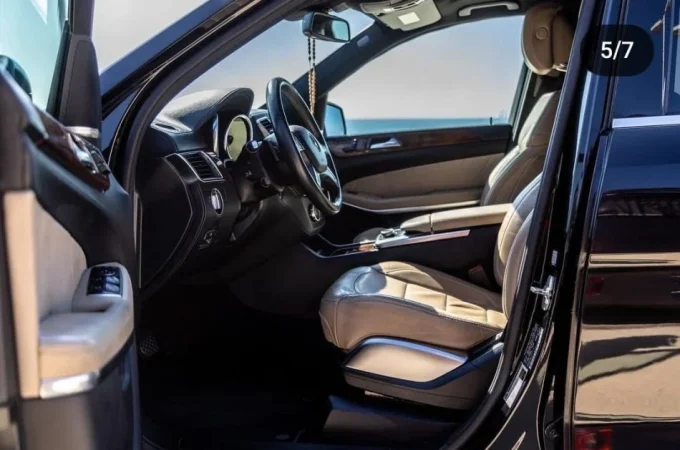 Durres, shitet makine Mercerdez Benz GL550 Benzin, e zeze automatik Klima 260.000 km 35.000 €