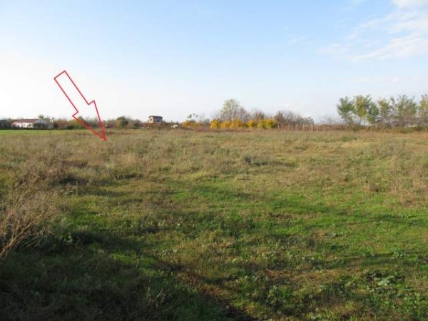 Shkoder, Shtoj i Ri Shitet Toke Are 3.500 m², 3.328.000 Leke