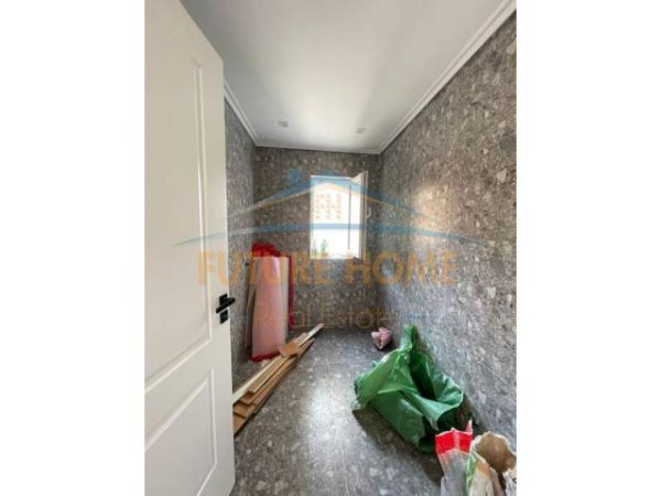 Shitet, Apartament 2+1+2,Rruga E Kavajës, Tiranë 155,000 € ID: PRI28475