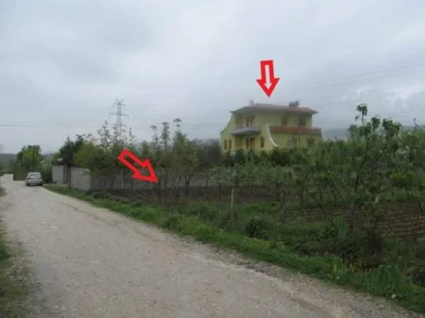 Fushe Kruje, Shitet Truall 2,008 m2 dhe Ndertese 121 m2, Cmimi Fillestar 11.520.000 Leke
