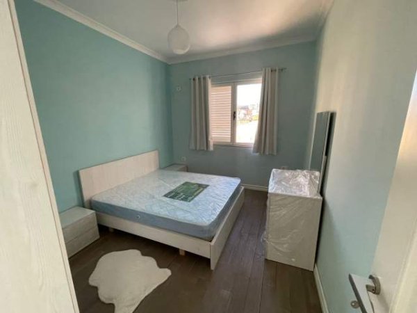 Apartament 2+1 me qira, prane 21-Dhjetorit ne Tirane