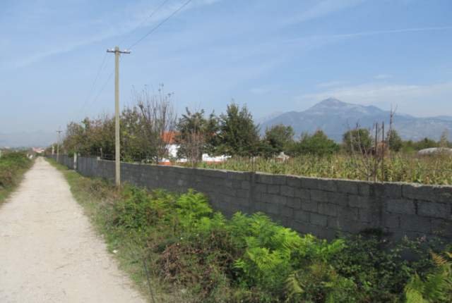 Shkoder, Guci e Re Shitet Truall 200 m² dhe Ndertese 170 m² me siperfaqe totale 4.465 m², 5.760.000 Leke