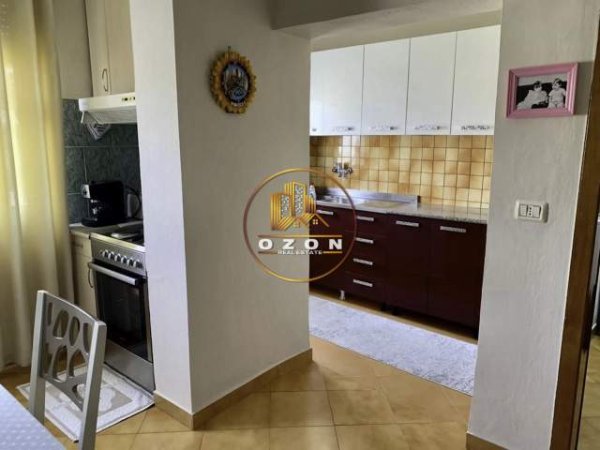 Tirane, jepet me qera apartament 1+1+BLK Kati 5, 56 m² 320 Euro (Xhemfize Keko)
