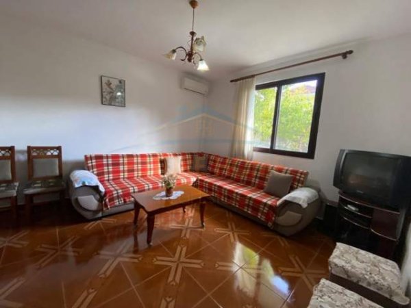 Durres, ofert shtepi 3+1 Kati 1, 246 m² 93.000 Euro (Tregu industrial)