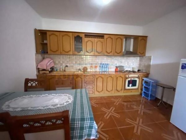 Durres, ofert shtepi 3+1 Kati 1, 246 m² 93.000 Euro (Tregu industrial)