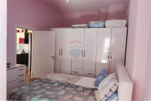 Tirane, shitet apartament 2+1+BLK Kati 3, 95 m² 95.000 Euro (Spitali Amerikan 3)