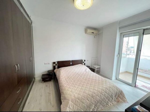 Tirane, jepet me qera apartament 1+1+A+BLK Kati 5, 62 m² 400 Euro (Materniteti i Ri)